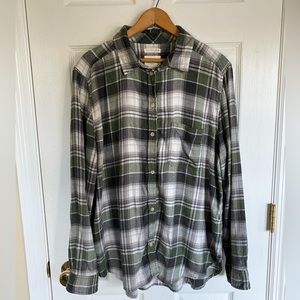 American Eagle Boyfriend Fit Flannel Size XL